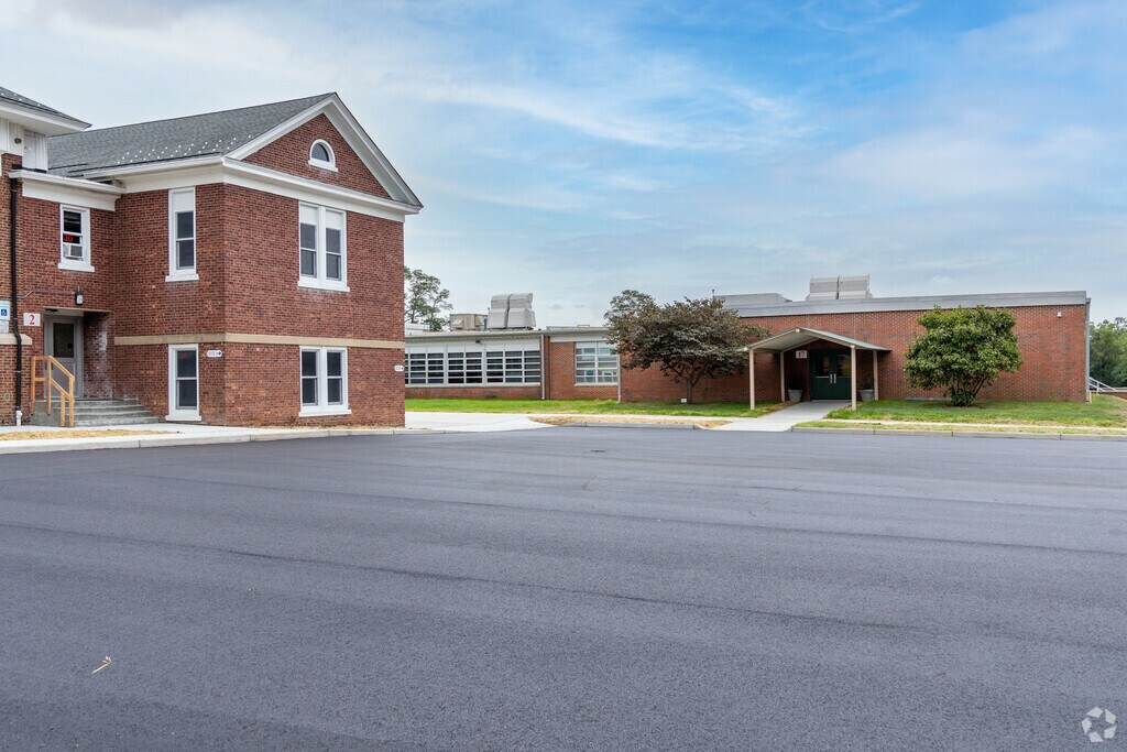 Allenwood Elementary School, Rankings & Reviews