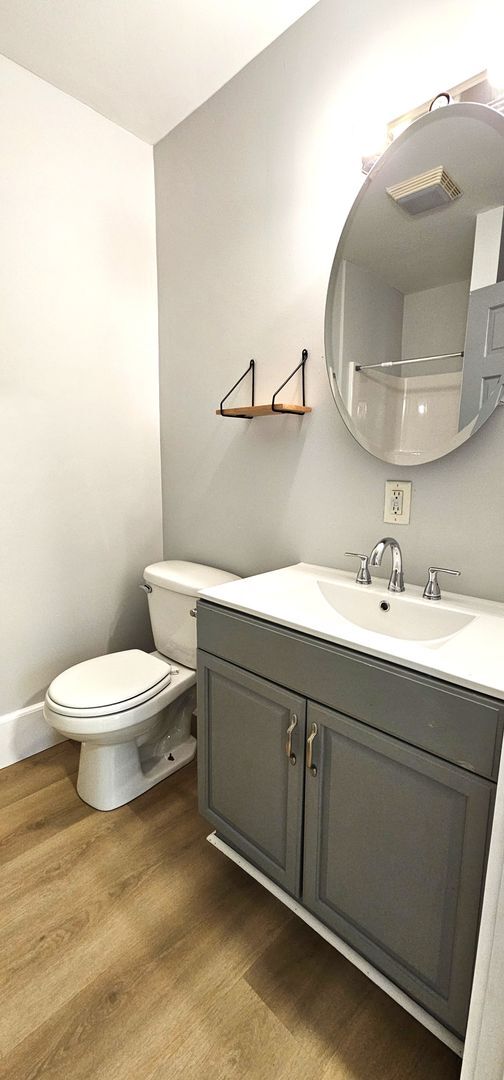 103 North St unit 103 North St - Apt 2, Burlington, VT 05401 - photo 7