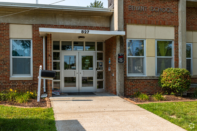 Bryant Elementary School welcomes all students and parents through their doors.