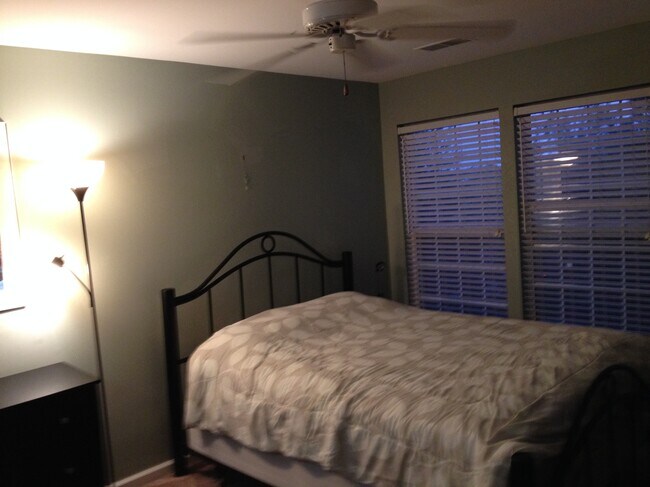 4411 Silverbrook Ln unit 301, Owings Mills, MD 21117 - photo 4