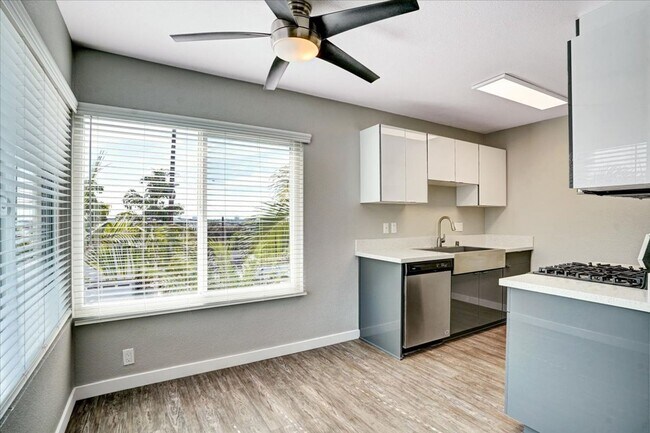 The Heights at Signal Hill, Signal Hill, CA 90755 - photo 4