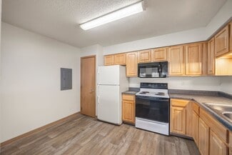 2901 Boston Ave, Des Moines, IA 50310