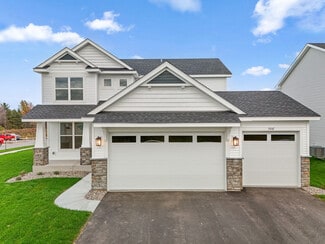 7557 Lower 42nd St N, Oakdale, MN 55128