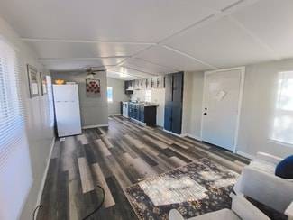 63 Deerwood Park, Centralia, IL 62801