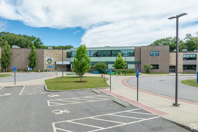 West Vine Street School aims to create highly capable and creative students each year.
