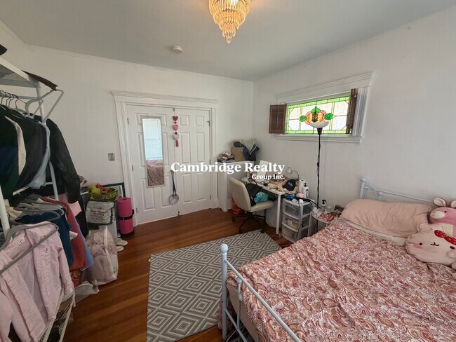 100 W Adams St unit 100R, Somerville, MA 02144 - photo 7