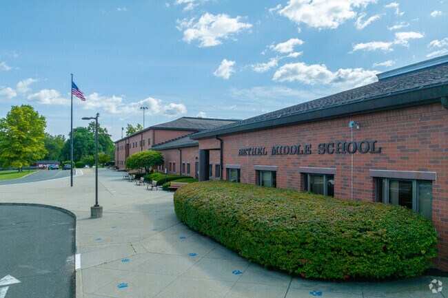 Bethel Middle School serves students grades 6 through 8