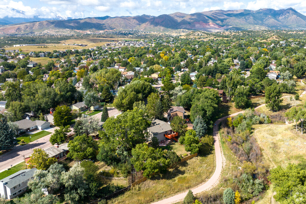 About Rockrimmon | Schools, Demographics, Things to Do - Homes.com