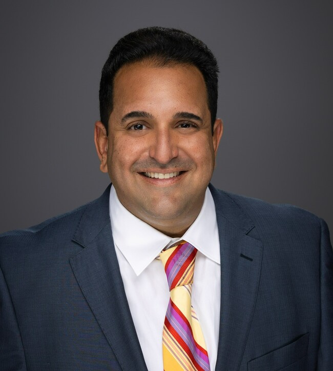 Agent Photo