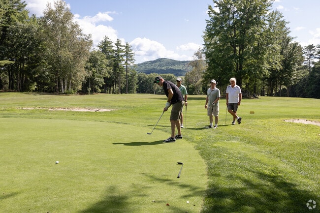 Province Lake Country Club near Hiram offers 18 holes of scenic golf with spectacular views of the lake.