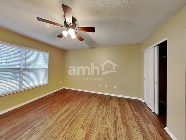 2058 River Birch Dr, Amelia, OH 45102 - photo 7