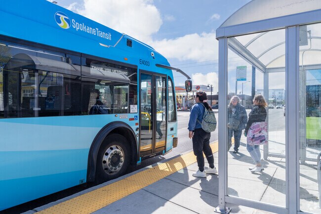 There are many public bus stops in Emerson Garfield, Spokane.