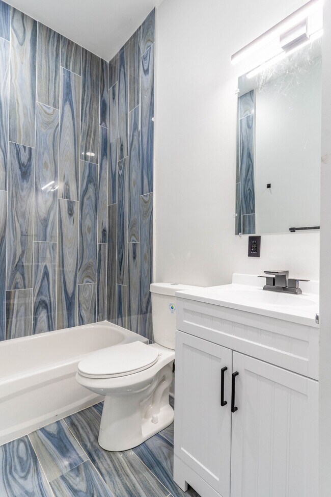 1325 N 18th St unit B, Philadelphia, PA 19121 - photo 6