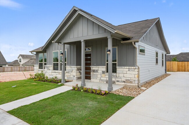 168 Rieber Rd unit 36489854, Kyle, TX 78740 - photo 6