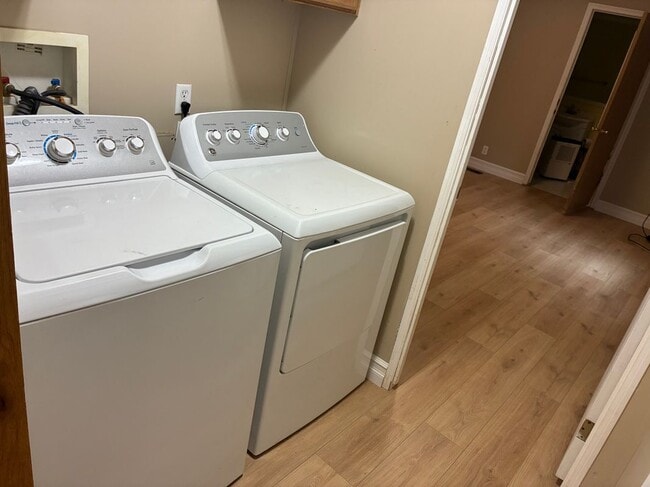 93524 Easy Ln, Coos Bay, OR 97420 - photo 3