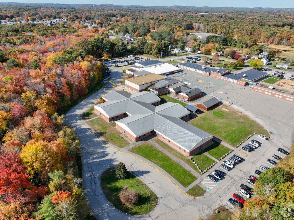Seabrook Middle School serves Seabrook, New Hampshire.