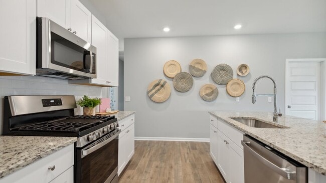 538 Swaying Palm Ct, Longs, SC 29568 - photo 6