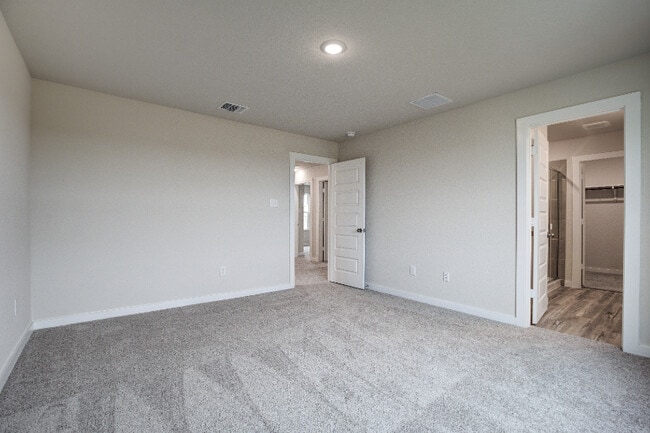 2543 Rambo Dr, San Antonio, TX 78224 - photo 6