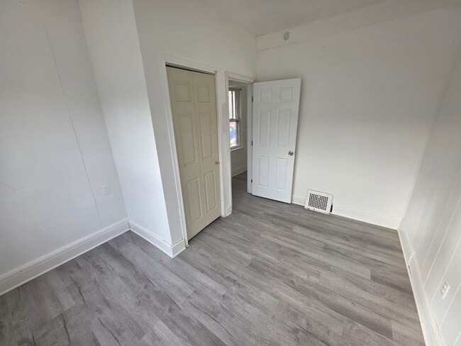 22727 Rein Ave unit 22733 Rein Avenue, Eastpointe, MI 48021 - photo 6