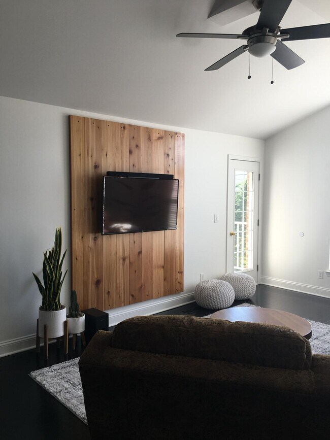 5294 Brookemonte Cir, Rochester, MI 48306 - photo 4