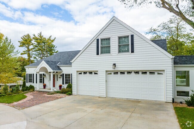 Future residents will find homes in the Loveland neighborhood with multi-car garage options.