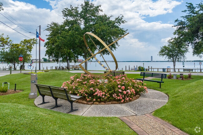 Sun Dial Park in Clear Lake Shores features a beautiful bronze sundial.