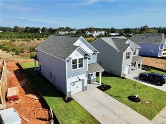 614 Seaborn Cir, Pendleton, SC 29670