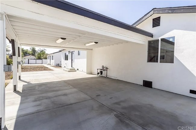 13268 Judd St unit 13268 JUDD, Pacoima, CA 91331 - photo 3