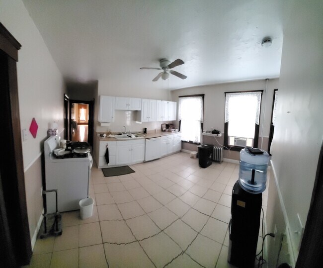 488 Park Ave unit 1, Worcester, MA 01610 - photo 5