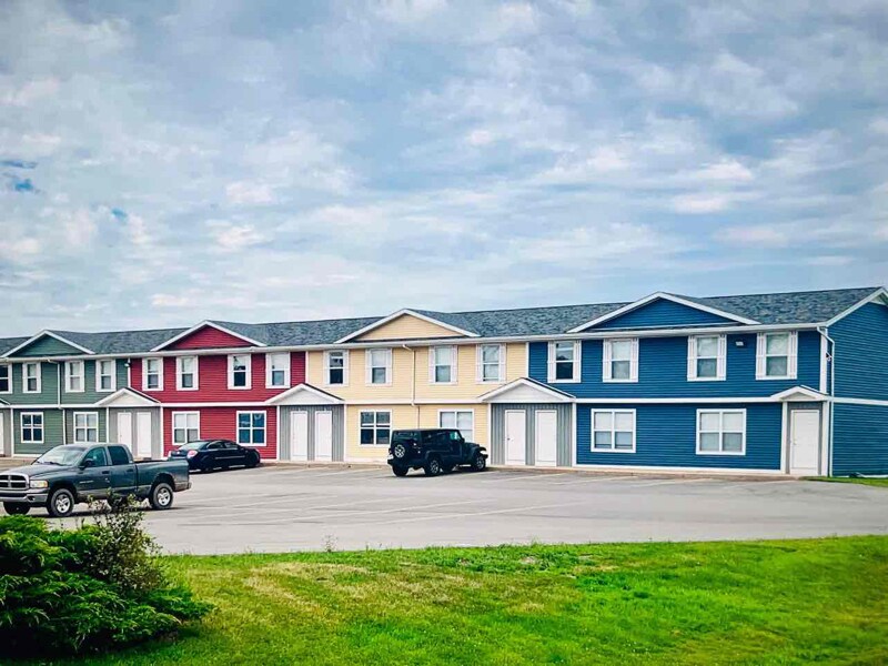 Campus Creek Townhomes, Big Rapids, MI 49307 - photo 1