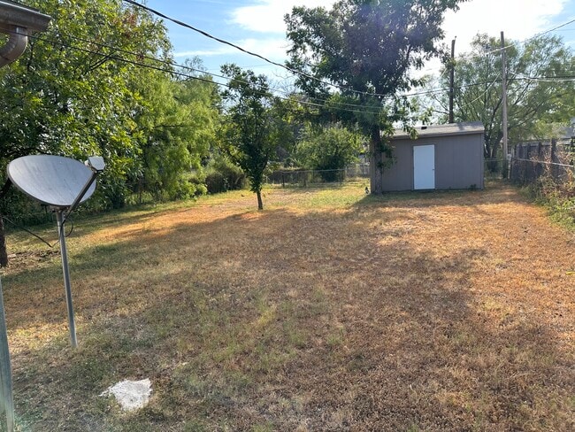 1200 Woodruff St, San Angelo, TX 76905 - photo 6