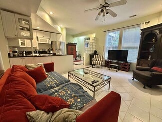 2403 Shreve Hill Rd Unit B, Dunn Loring, VA 22027