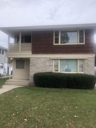 6318 W Hampton Ave Unit Upper, Milwaukee, WI 53218