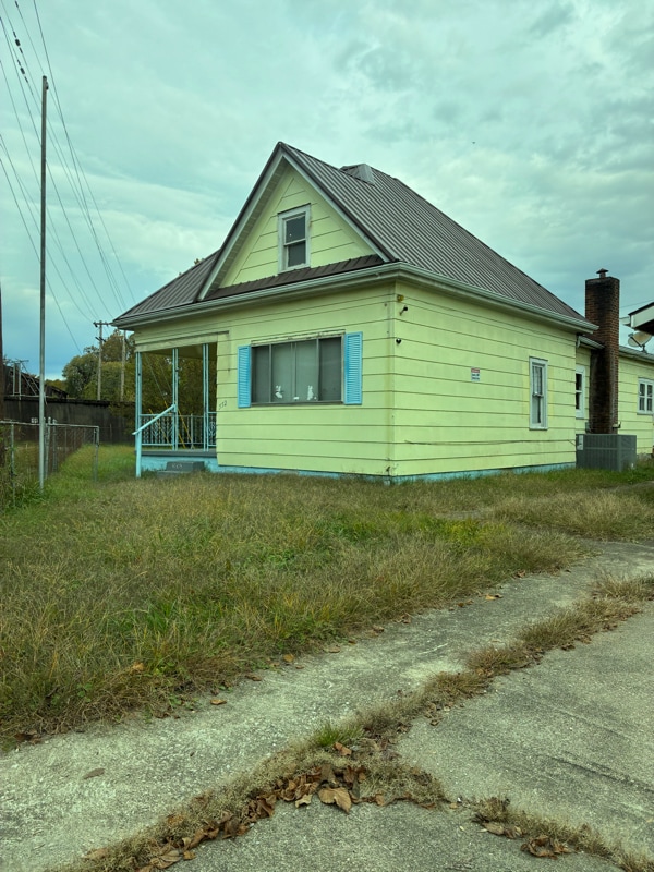 552 Main St, Huntington, WV 25702