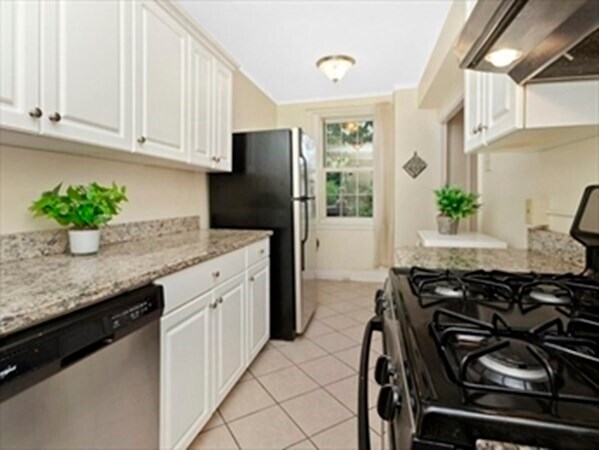 1450 Beacon St unit 203, Brookline, MA 02446 - photo 4