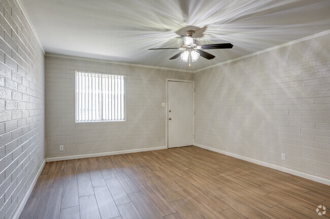 Margo, Tempe, AZ 85281 - photo 6