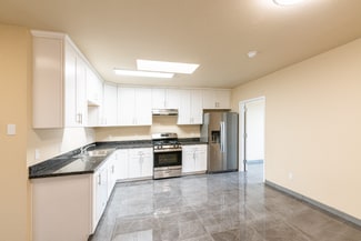 317 Lester Ave Unit 503, Oakland, CA 94606