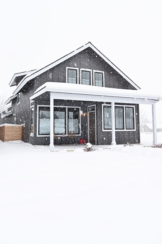 180 W Dustarr Ln, Ponderay, ID 83852