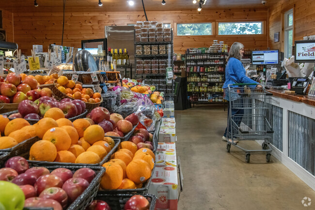 Fieldstone is a pleasant market for all the necessities and fresh produce in Marion Center.