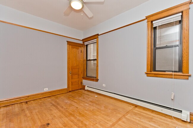 3712 N Magnolia Ave unit 1, Chicago, IL 60613 - photo 6