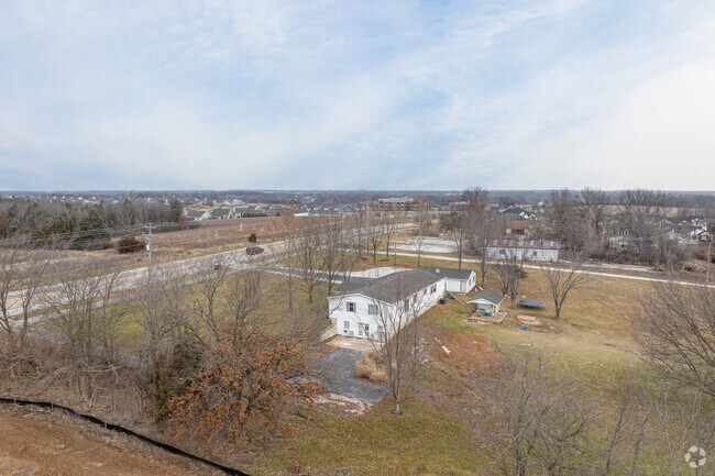 Lighthouse International offers self-paced learning and student collaboration.