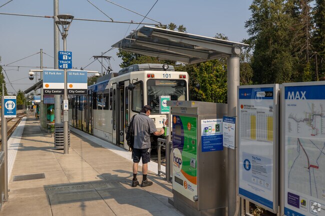 SE Park Ave MAX Station offers quick access to Portland, a convenient option for Linwood locals.
