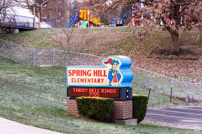 Spring Hill Elementary School is part of Cabell County Schools