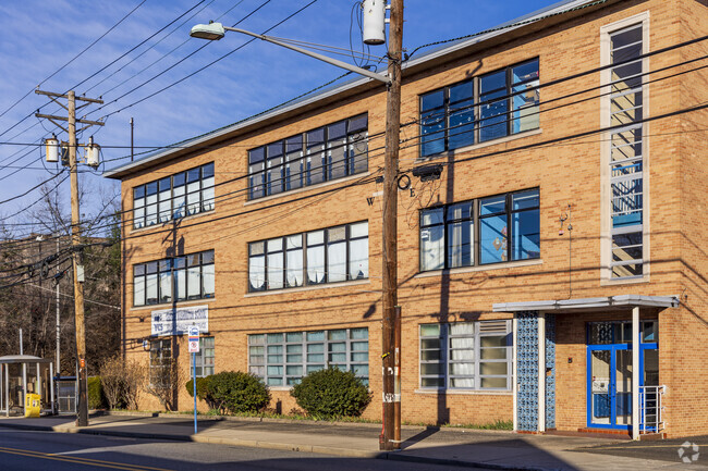 George Washington School