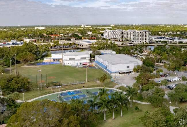 An elevated view of Bayview Elementary School in Ft Lauderdale, FL.