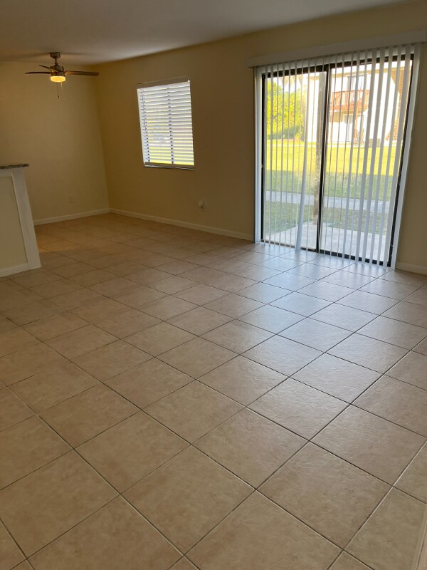 1870 Agora Cir SE unit 103, Palm Bay, FL 32909 - photo 3
