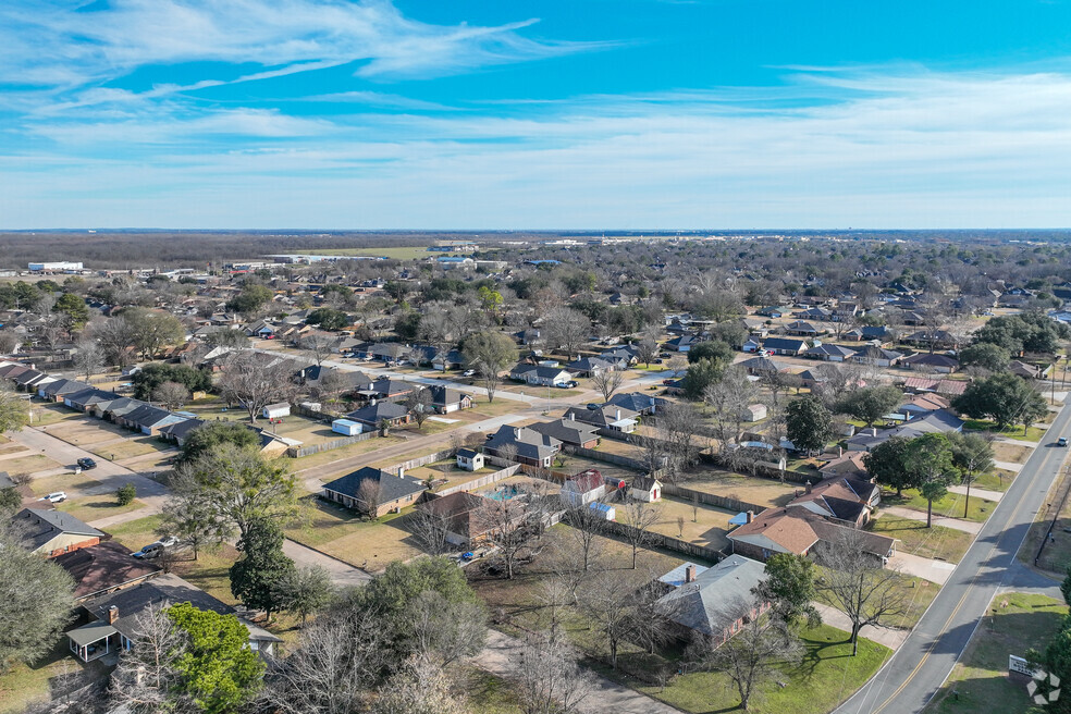 BOSSIER CITY_1001454_P1_JNS_V1