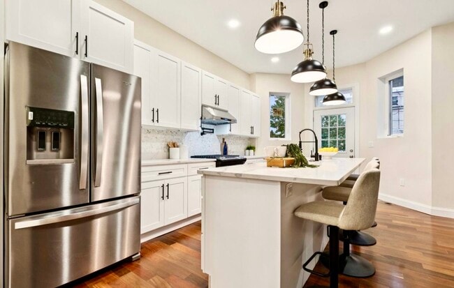 1906 Madison Ave, Baltimore, MD 21217 - photo 3