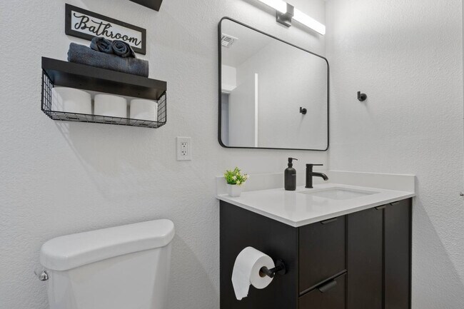 4407 N 13th Place unit ID1366968P, Phoenix, AZ 85014 - photo 7