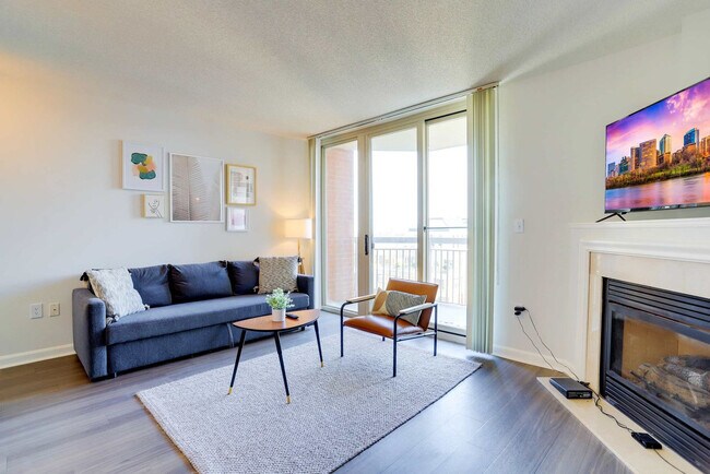 901 N Pollard St unit FL13-ID1022362P, Arlington, VA 22203 - photo 2